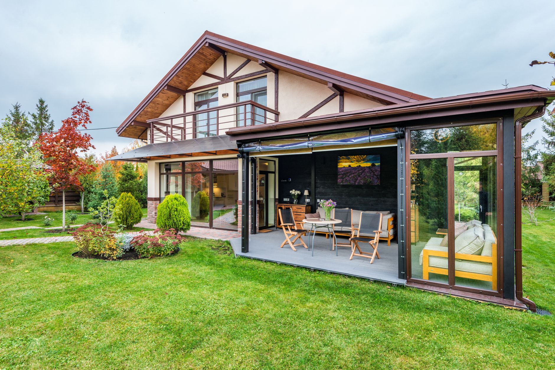 Agrandissement maison : Étapes clés et erreurs à éviter