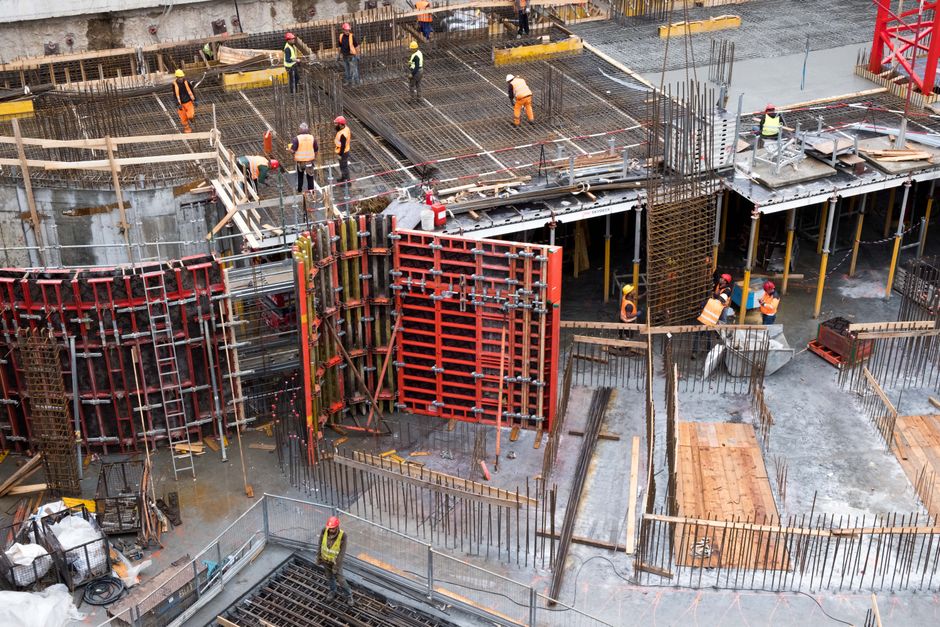 Travaux de floor slab construction