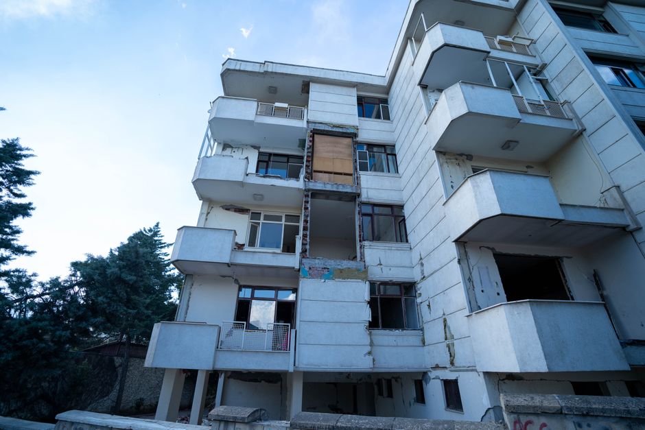 Travaux de building facade repair