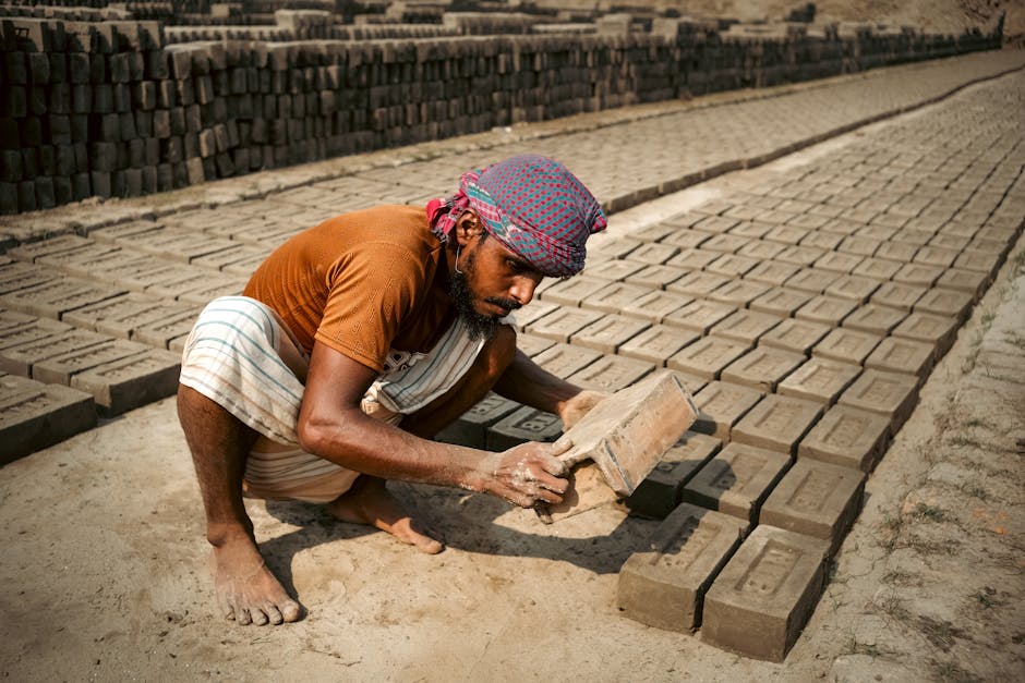 Travaux de bricklayer mortar trowel